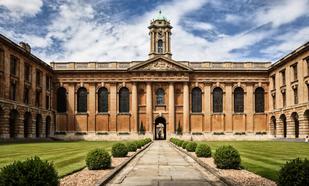 University of Oxford, Inggris