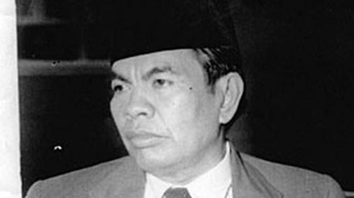 Yamin tokoh pahlawan dasar negara pancasila sifat mohammad perumus biografi perumusan diteladani rumusan doa harapan moh tiga mei kaskus gudang