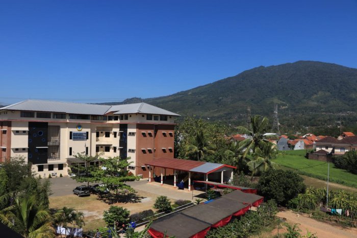 Universitas wahidiyah