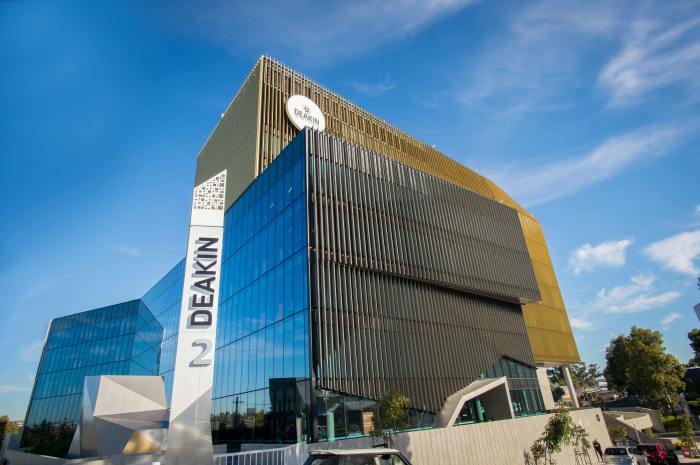 Universitas deakin