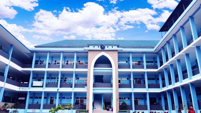 Universitas di sukabumi