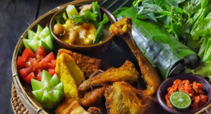 Nasi timbel resep komplit sunda khas ayam goreng resepkoki lezat lengkuas