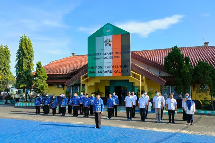 Rektor universitas budi luhur