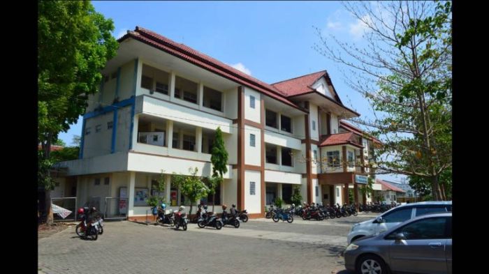 Universitas pandanaran kota semarang jawa tengah