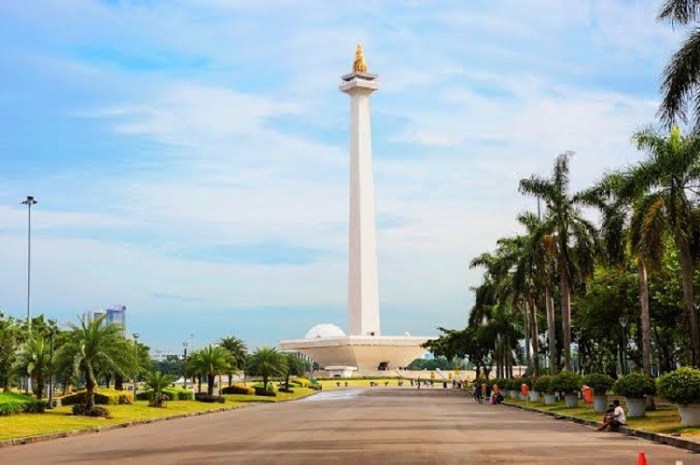 Sejarah tugu monas