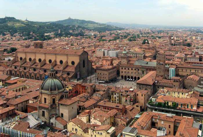 Universitas bologna