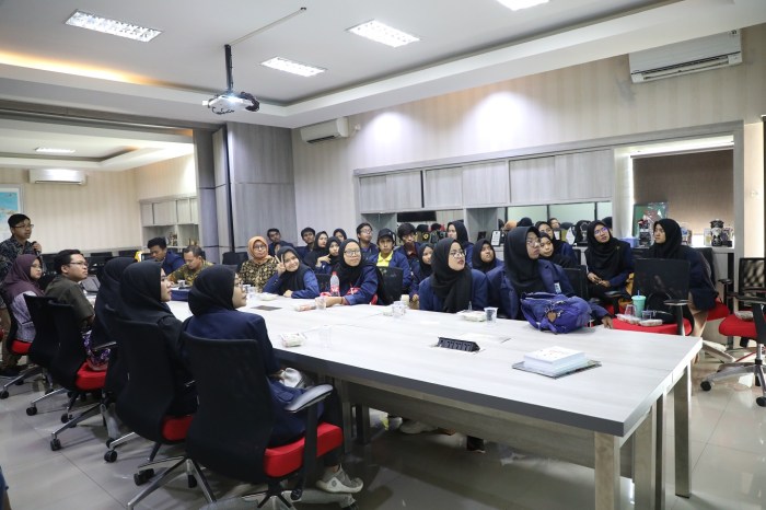 Fakultas ilmu tarbiyah dan keguruan uin syarif hidayatullah