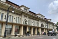 Bandung gedung sate sejarah bangunan diketahui ibu bersejarah perlu mengenai nih barat ikonik jadi jabar lokasi rute okezone gantikan berpeluang