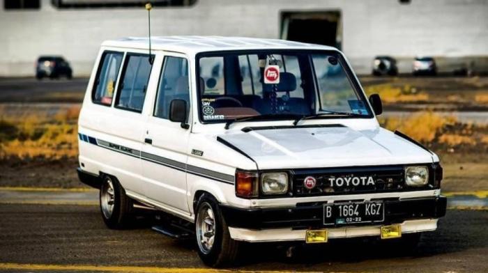 Sejarah toyota kijang