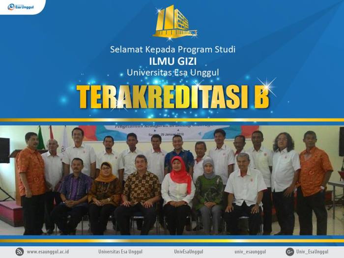 Akreditasi universitas esa unggul