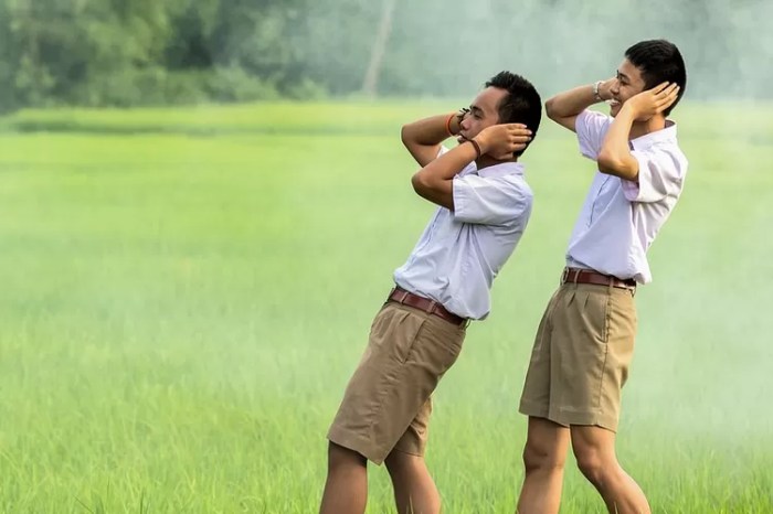 Arti menggiling dalam kamus bahasa indonesia