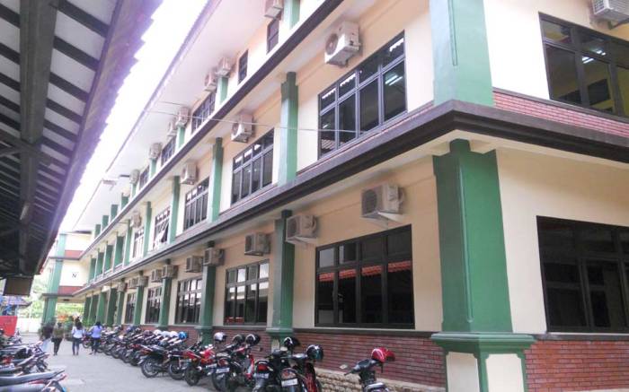 Universitas kedokteran di semarang