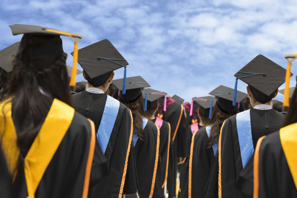 Commencement ceremony ceremonies belmont university students spring graduates saturday graduate set august