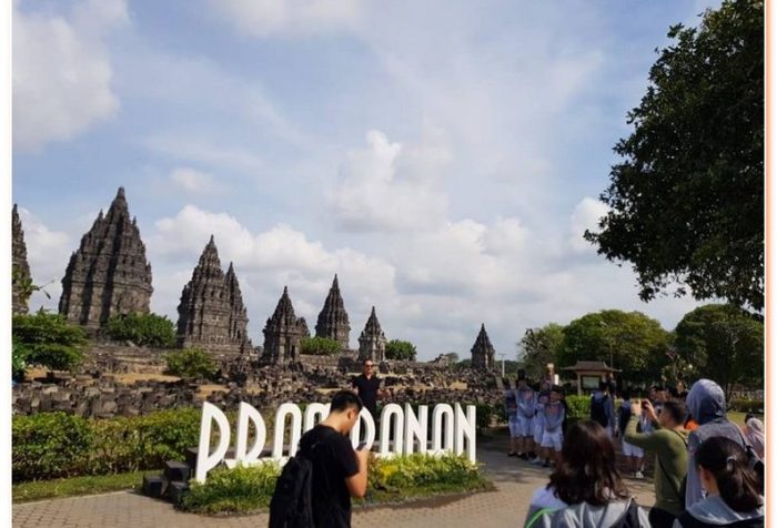 Universitas negeri yang ada di jawa tengah