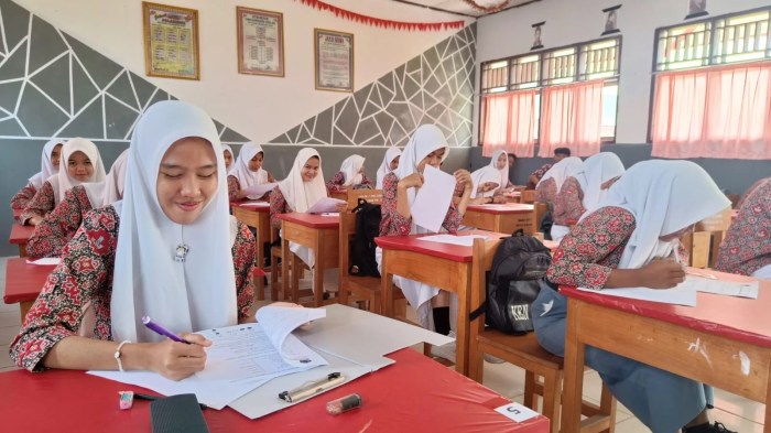 Contoh soal sejarah indonesia kelas 10 semester 1