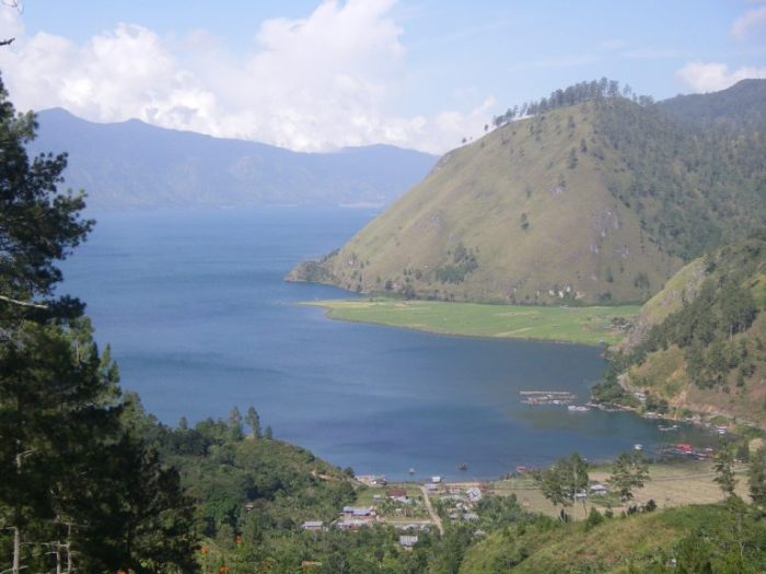 Sejarah danau laut tawar