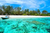 Lombok utara liburan berwarna travelingyuk