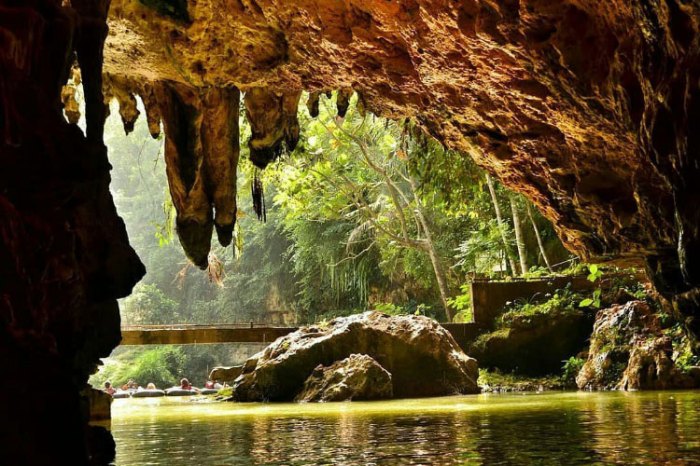 Goa cave jogja yogyakarta indonesia rafting gateway green enchanting travel source vibrant traveller