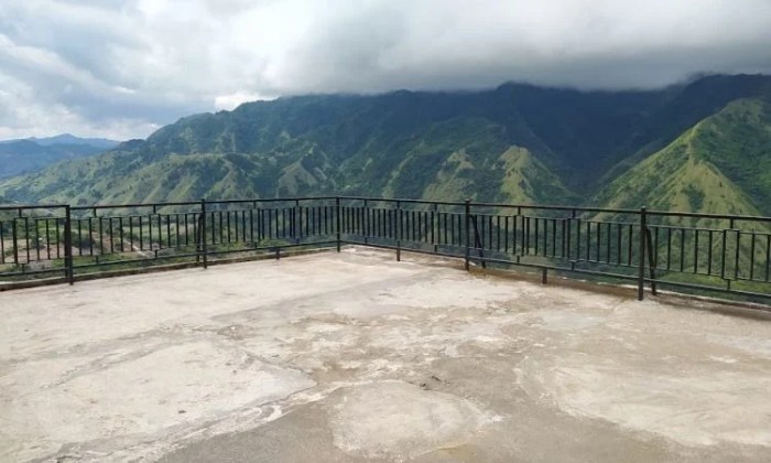 Sejarah gunung nona enrekang