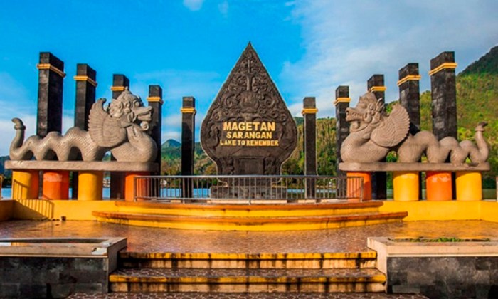 Mada gadjah ugm universitas gedung gajah yogyakarta rektorat terbaik kampus tinggi perguruan tengah rektor pertama baru pahlawan diusulkan nasional konferensi