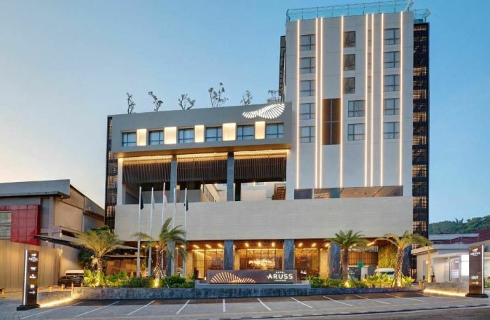 Hotel dekat universitas negeri semarang