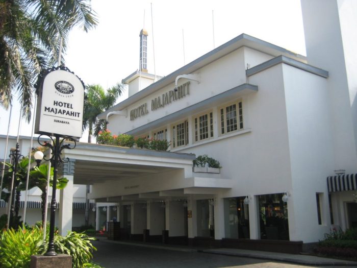 Hotel majapahit surabaya sejarah