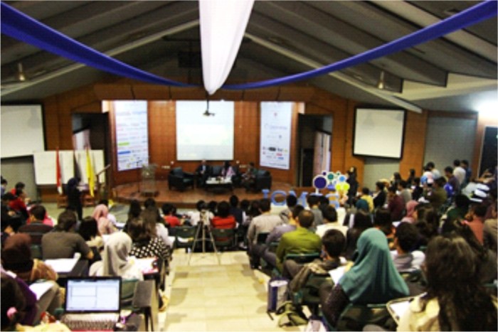 Universitas katolik parahyangan biaya