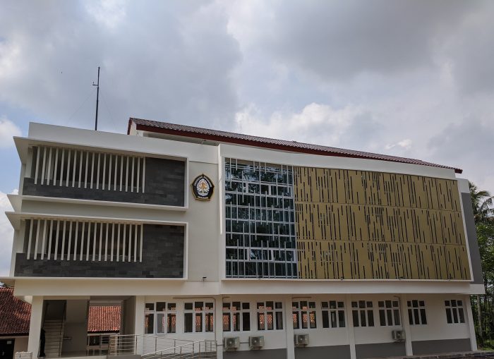 Universitas yang ada di pekalongan