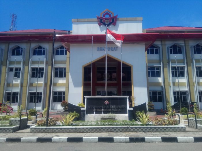 Universitas perintis padang