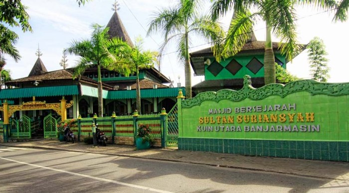 Masjid bersejarah sultan suriansyah