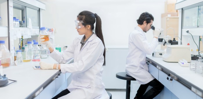 Medical laboratory lab courses technology school