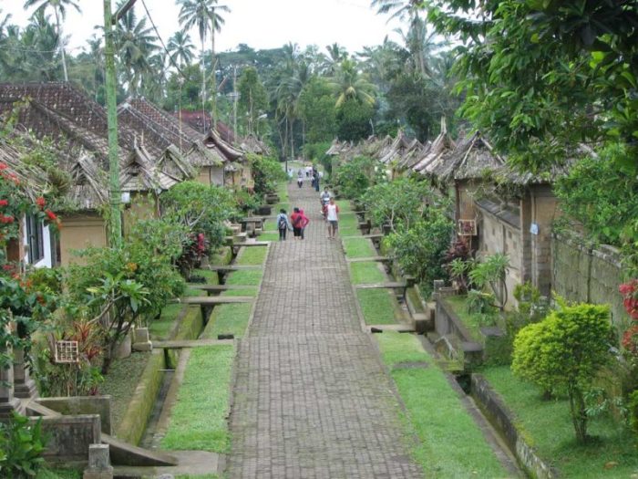 Sejarah kampung adat cikondang