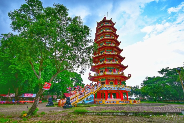 Island ended place story where love pagoda top