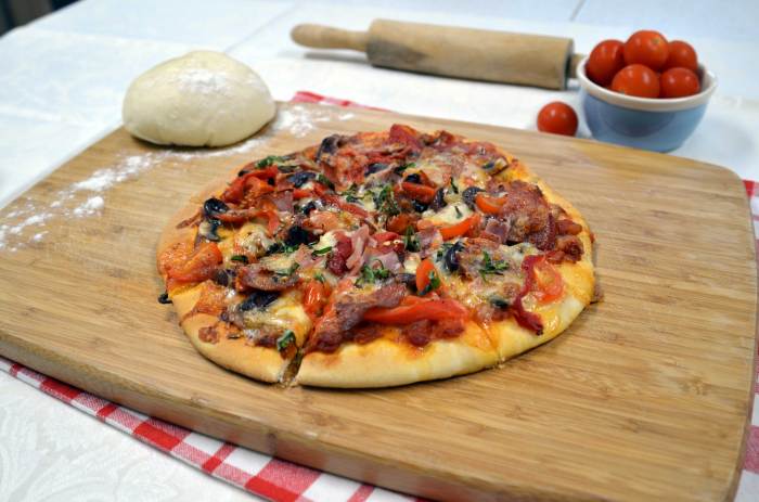 Pizza homemade italian recipe ariston cooking