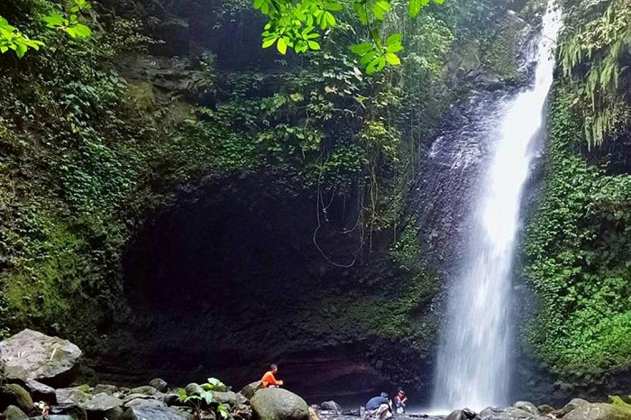 Sejarah danau ranau