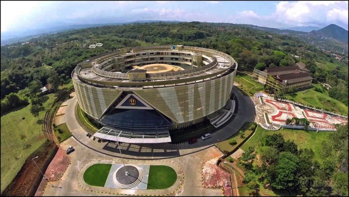 Universitas di jatinangor