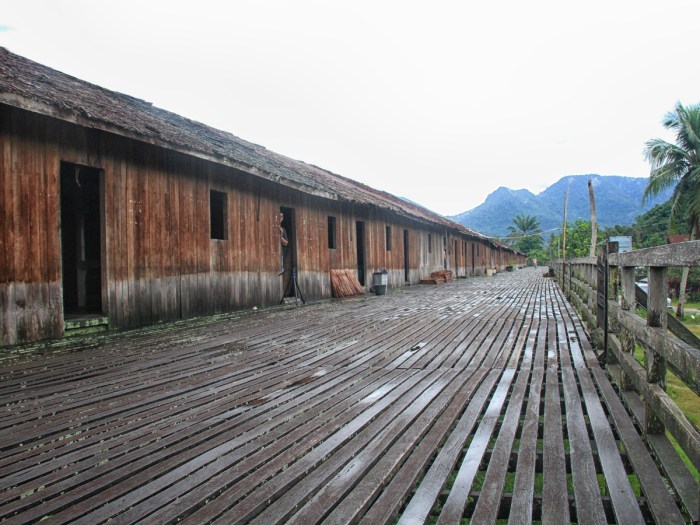 Sejarah rumah betang