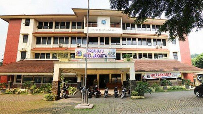 Universitas di pasar rebo