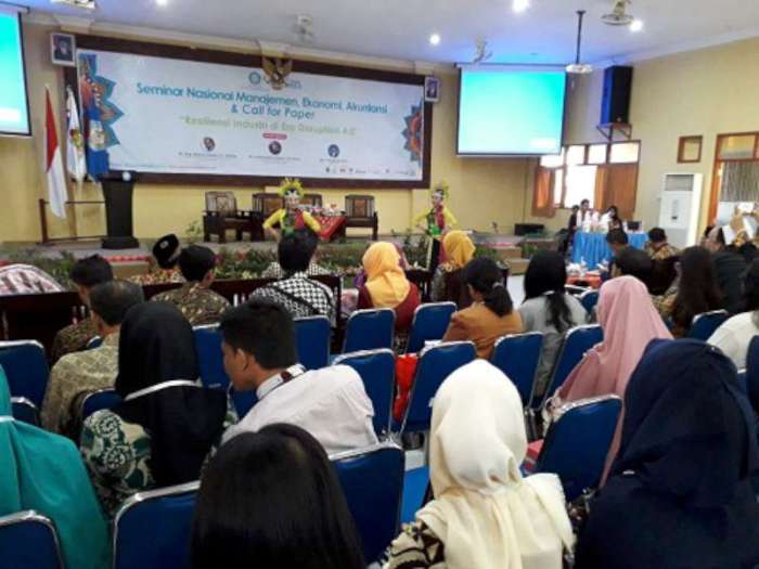 Universitas pawyatan daha kediri