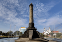 Sejarah tugu muda semarang