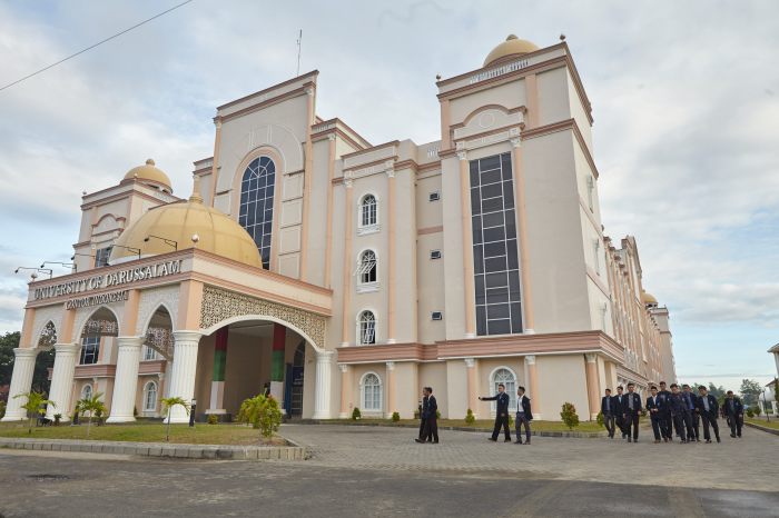 Universitas darussalam