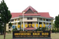 Logo universitas halu oleo