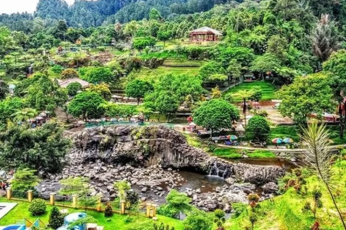 Wisata baturaden desa pengunjung välj anslagstavla disini menyaksikan berbagai hiburan