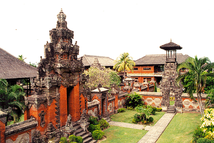 Lukisan ubud puri tempat menarik lugares banyak seni tradisional qveren