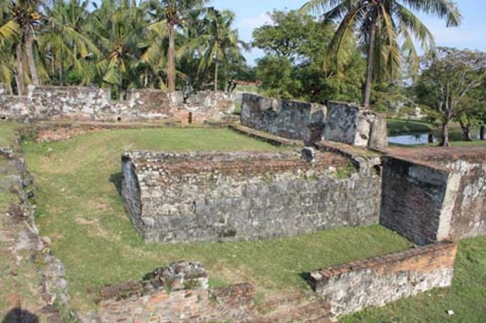 Sejarah benteng speelwijk