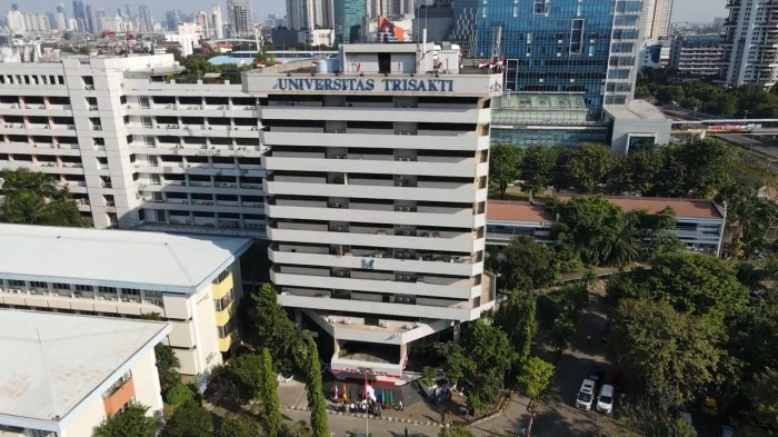 Biaya masuk universitas trisakti