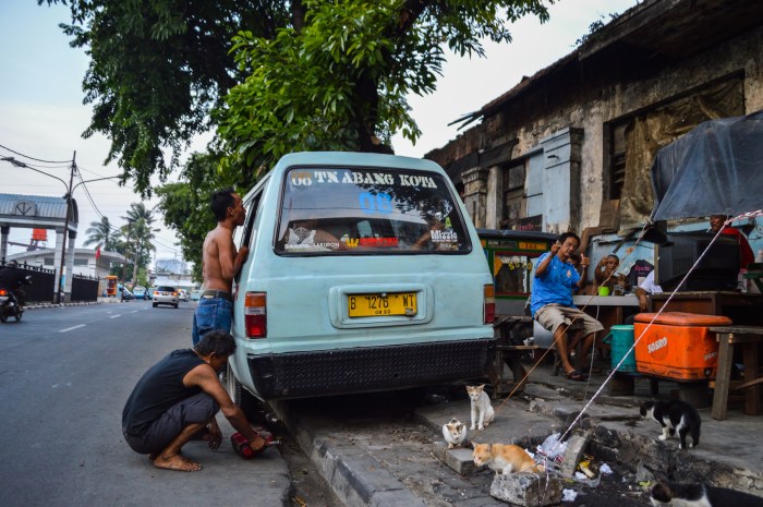 Ugly artinya dalam bahasa indonesia