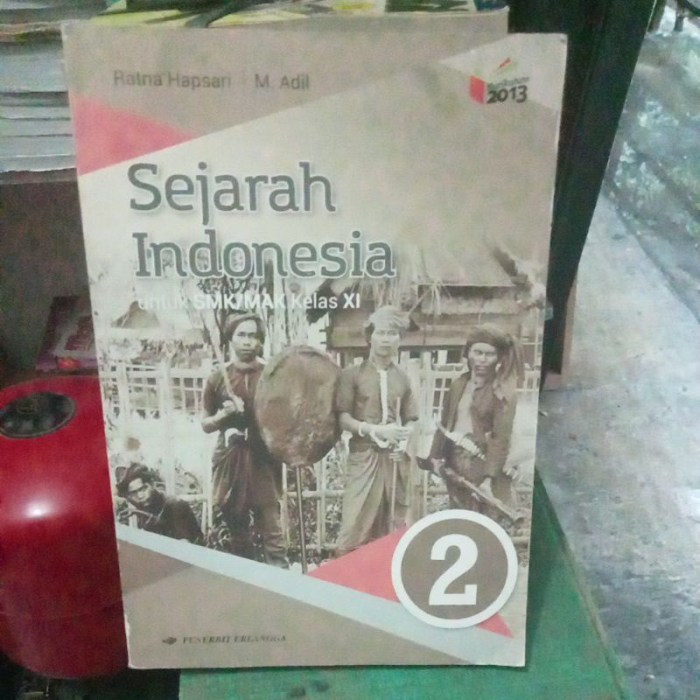 Buku sejarah kelas 11 kurikulum 2013