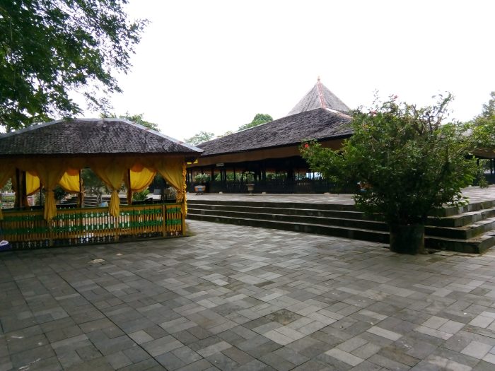 Sejarah candi agung amuntai