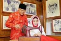 Sejarah ibu fatmawati menjahit bendera merah putih